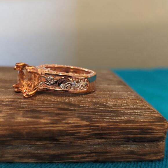 925 Two Toned Filigree Rose/Silver Metal Champagne Color Stone Ring Sz 5.5 - Picture 2 of 9